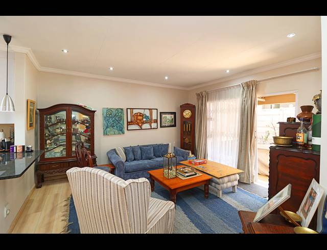 3 BEDROOM SECTIONAL TITLE FOR SALE IN HIGHLANDS NORTH